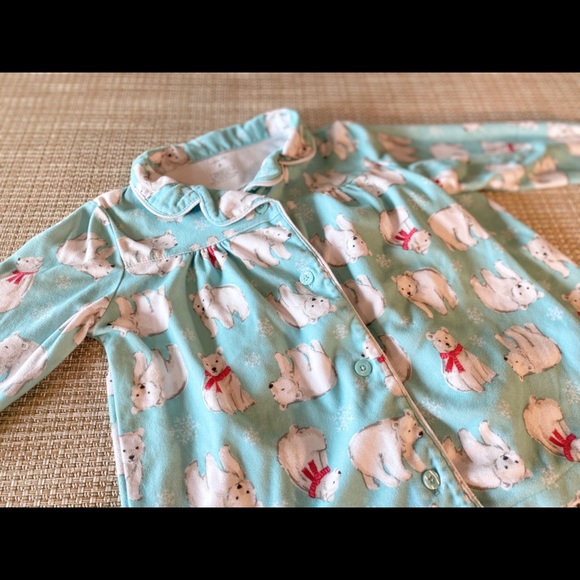 ✔️ SOLD 📬 EUC Carter’s 2 pc flannel PJs, sz 6 - Picture 3 of 3